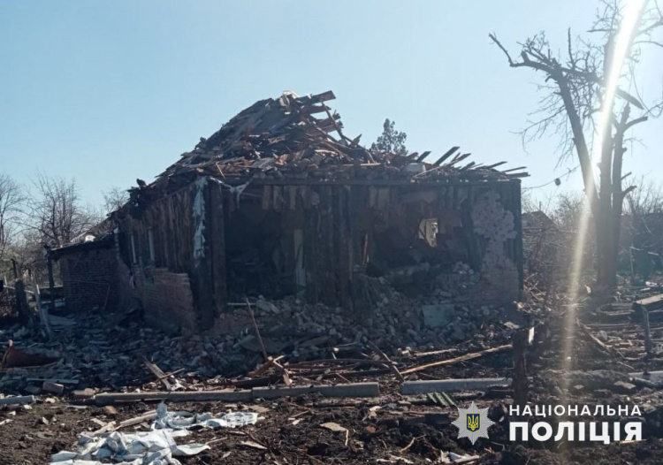 За добу окупанти обстріляли 10 населених пунктів Донеччнии, вбили 5 та поранили 3 людей