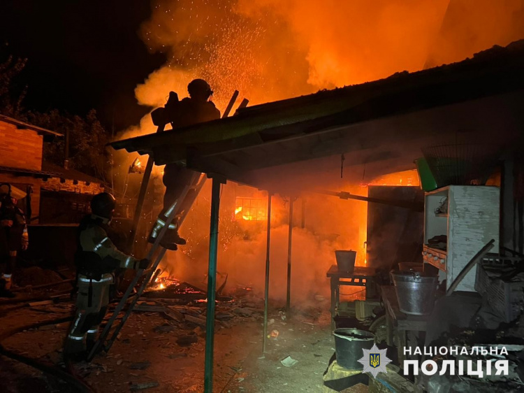 Є руйнування в Покровську та Рівному – поліція повідомила про наслідки обстрілів Донеччини за минулу добу