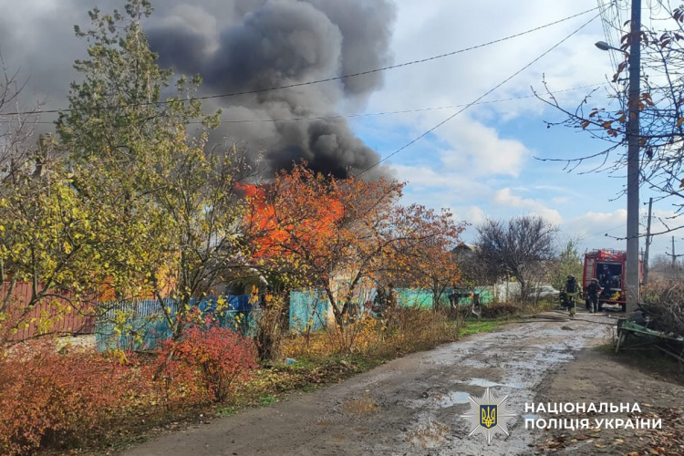 За добу троє людей зазнали поранень внаслідок російських атак на Донеччині