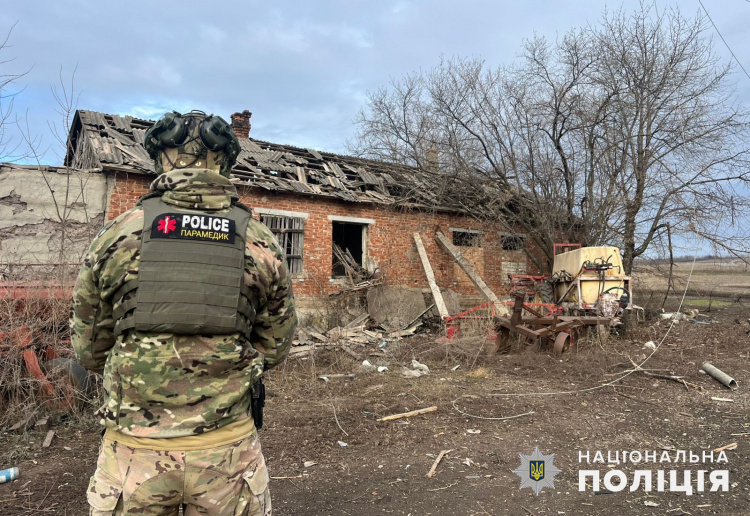 Протягом доби на Донеччині окупанти поранили 15 цивільних