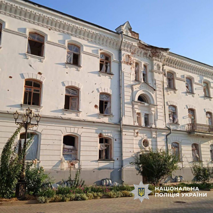 Загиблий та 9 постраждалих: про наслідки атак військ рф на Донеччину 16 вересня повідомили в поліції