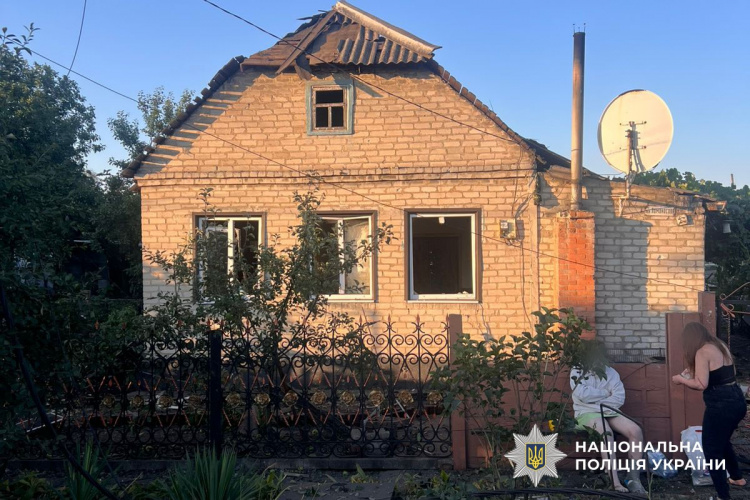 Ворог за добу обстріляв 9 населених пунктів Донеччини: двоє загиблих і шестеро поранених
