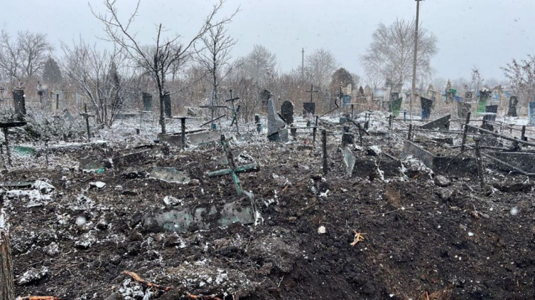 Ракетний терор росії на Донеччині: поліція задокументувала втрати та руйнування за добу