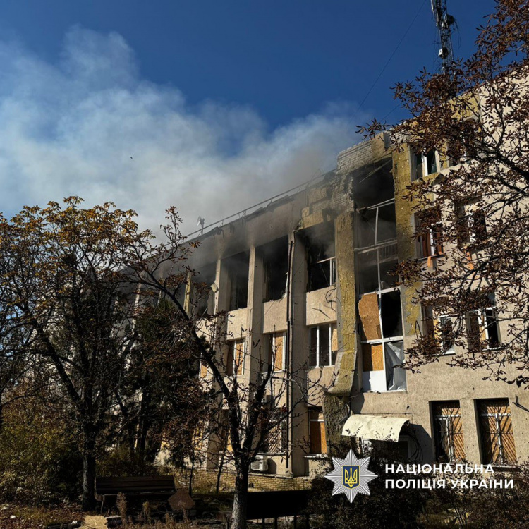 Шестеро людей поранені внаслідок обстрілів Донеччини 19 жовтня