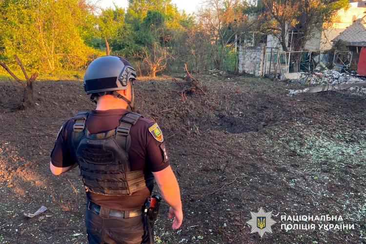 Троє жителів Донеччини зазнали поранень через російські удари