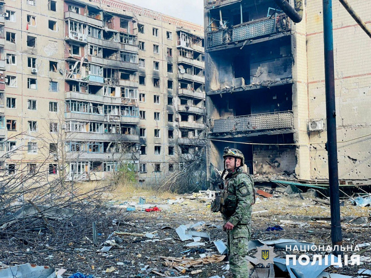 Окупанти накрили вогнем 9 населених пунктів Донеччини. Поранені люди