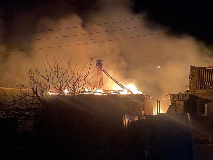 Одна людина загинула, четверо поранені: поліція Донеччини - про наслідки російських атак 22 березня