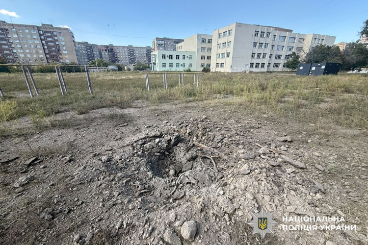 Троє людей загинули та 12 поранені внаслідок ударів рф по Донеччині 20 вересня