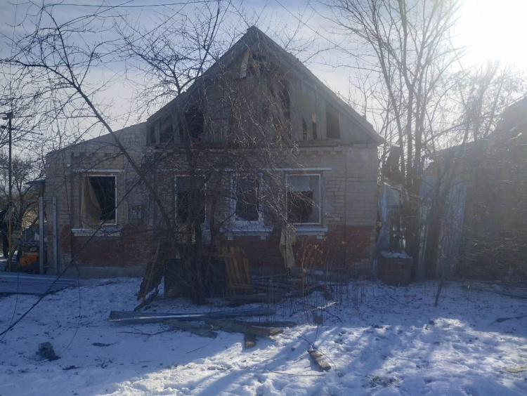 Двоє загиблих, п’ятеро поранених: у поліції повідомили про наслідки обстрілів Донеччини 19 січня