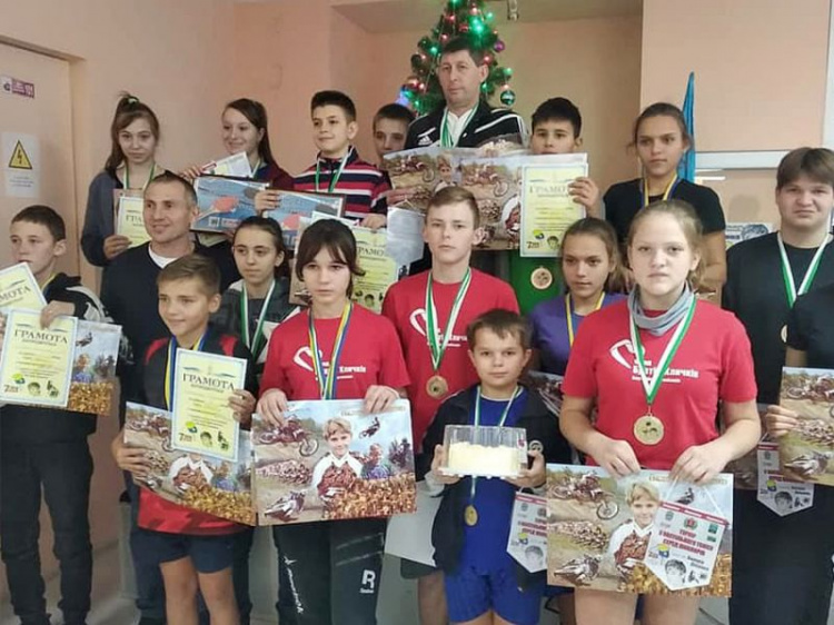 В Мирнограде прошел турнир по настольному теннису памяти Валерия Доценко