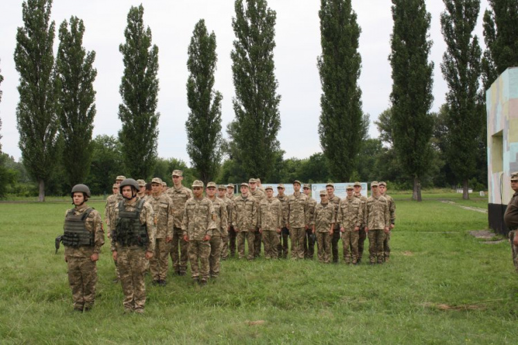 Надійний захист держави – студенти військової кафедри ДонНТУ пройшли польовий вишкіл