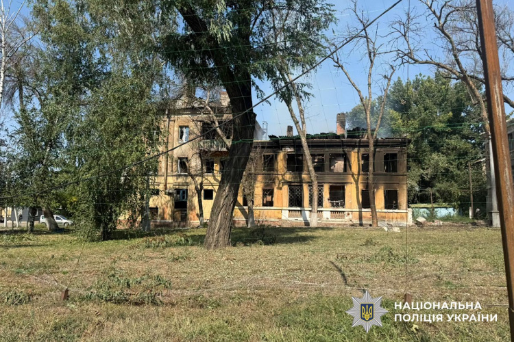 Троє цивільних загинули, 11 зазнали поранень внаслідок російських атак на Донеччині 12 вересня