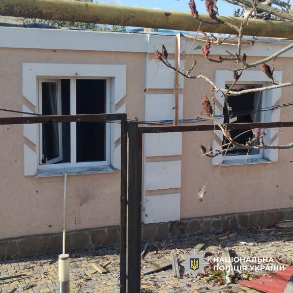 За добу окупанти обстріляли 12 населених пунктів Донеччини, вбили двох та поранили 7 цивільних