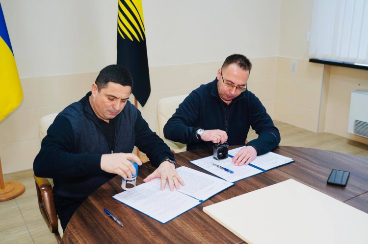 Для допомоги переселенцям: Покровська МВА уклала меморандуми з трьома громадами Донеччини