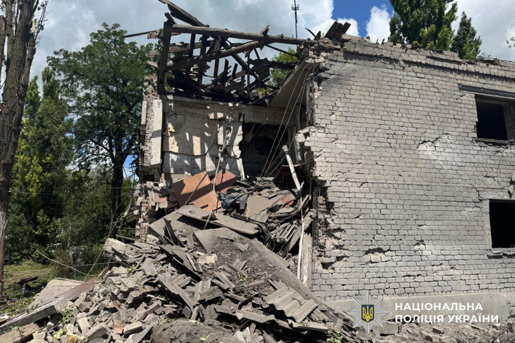 8 людей загинули, 11 зазнали поранень внаслідок обстрілів Донеччини 3 липня