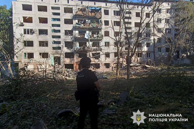 7 загиблих і 9 поранених за добу: поліція Донеччини задокументувала воєнні злочини рф