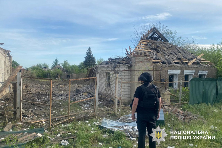 Четверо цивільних загинули, 11 поранені на Донеччині внаслідок обстрілів 21 травня