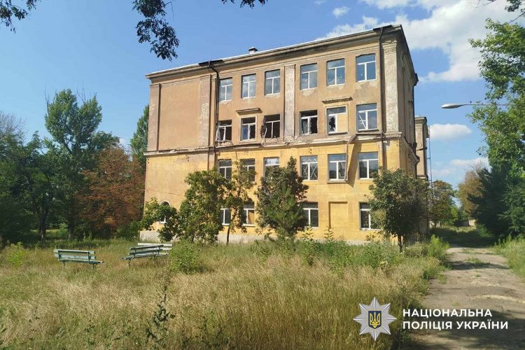 Через російські обстріли на Донеччині загинули дві людини, ще 8, зокрема дитина, поранені