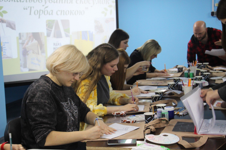 На Донеччині стартував проєкт психоемоційної підтримки «ЕкоСенс: зцілення через творчість і природу»
