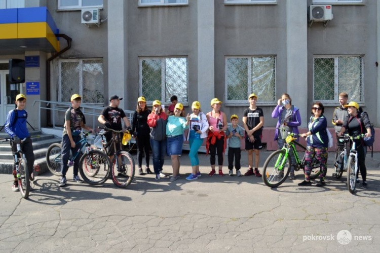 В рамках проекта «Мой город» от компании «Донецксталь» в Покровске обустроено 18 велопарковок