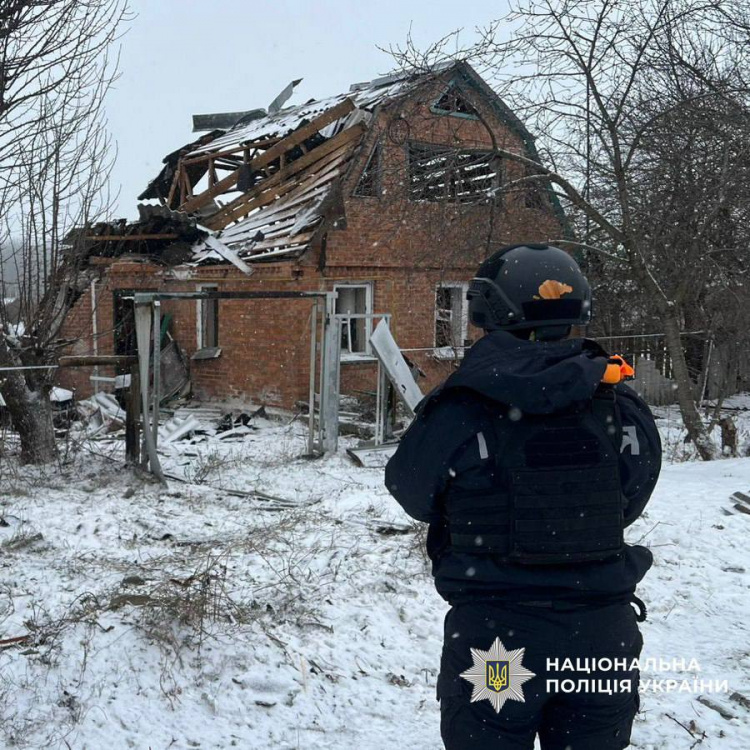 Внаслідок російських атак на Донеччині є загиблий, п’ятеро людей зазнали поранень