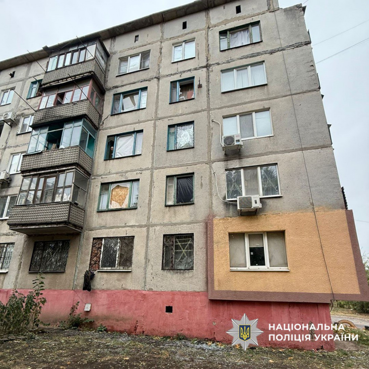 Четверо людей зазнали поранень внаслідок обстрілів Донеччини 1 жовтня