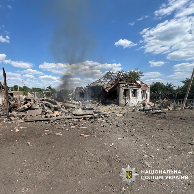 5 загиблих та 12 поранених через російські обстріли Донеччини 3 липня