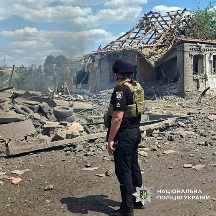 5 загиблих та 12 поранених через російські обстріли Донеччини 3 липня