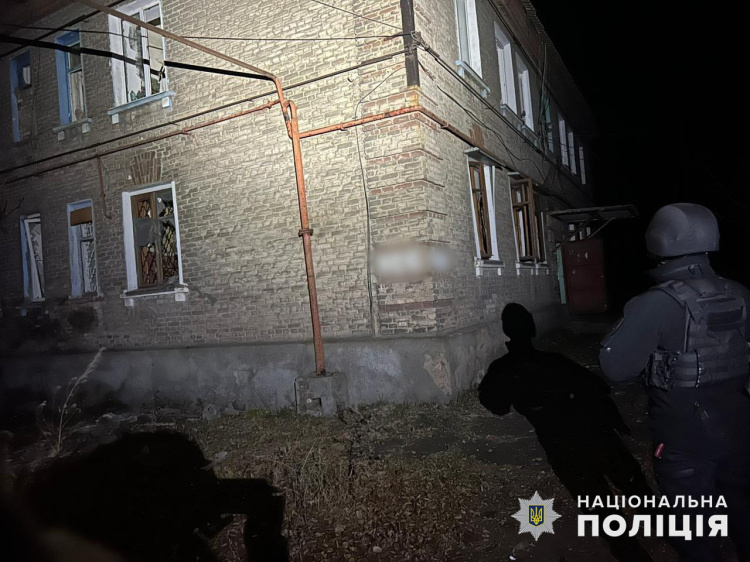 У Покровську пошкоджено три будинки: про обстріли 20 листопада повідомили в обласній поліції