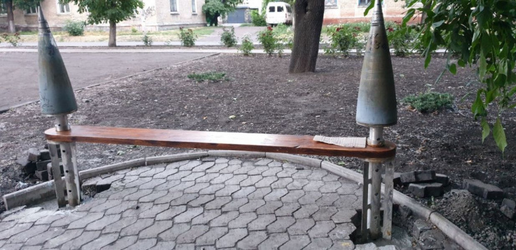 Залишкам заборонених боєприпасів знайшли застосування у Новогродівці