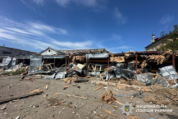 Четверо цивільних загинули, 11 поранені на Донеччині внаслідок обстрілів 21 травня