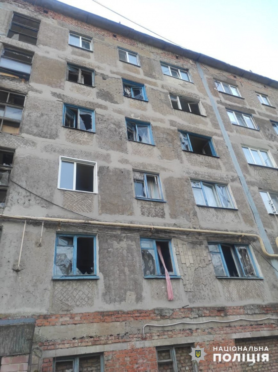 Окупанти за добу обстріляли 12 населених пунктів Донеччини, поранили людину