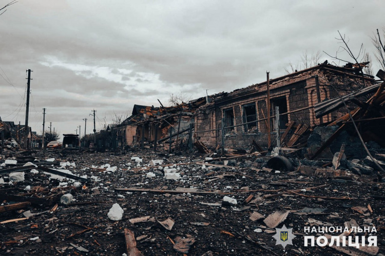 Будинки перетворилися на руїни та згарища: як виглядає Селидове після російського обстрілу