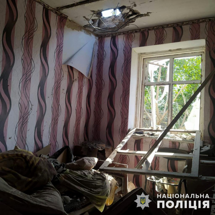 За добу російські війська обстріляли 10 населених пунктів Донеччини, є поранений