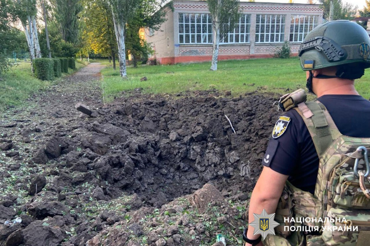 Унаслідок обстрілів рф на Донеччині одна людина загинула, ще 14 поранені, зокрема двоє дітей