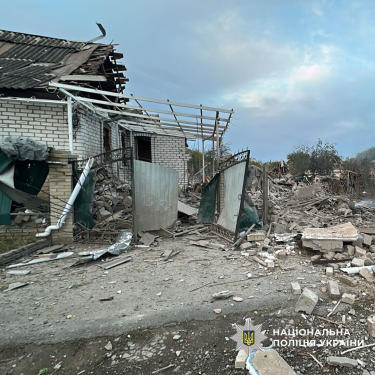 8 жовтня росіяни обстріляли 14 населених пунктів Донеччини, є поранений