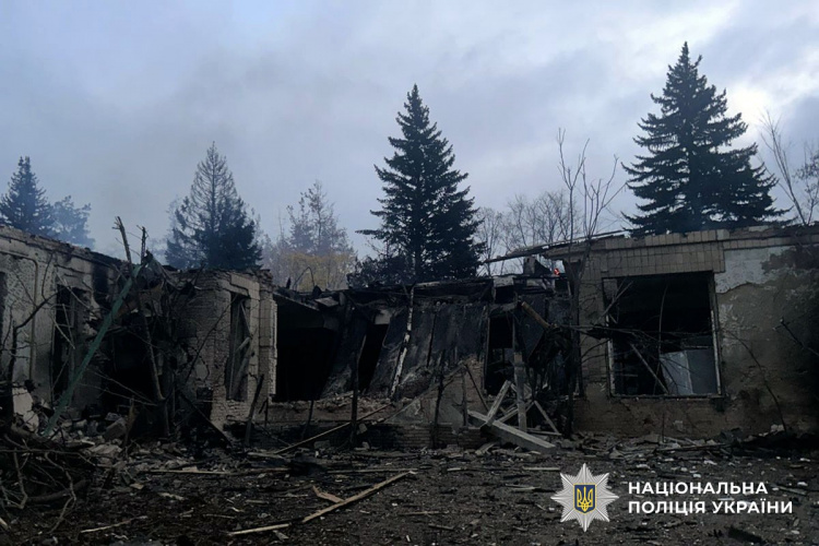 За добу росіяни обстріляли 9 населених пунктів Донеччини, поранили цивільну людину