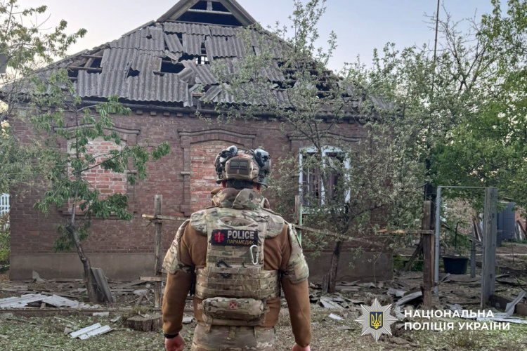 За добу російські окупанти поранили 10 мирних жителів Донеччини