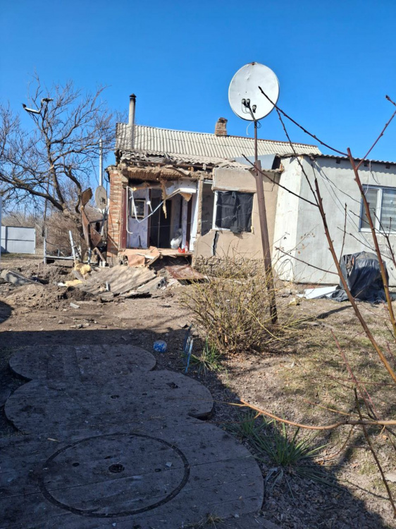 Двоє загиблих та шестеро поранених: поліція Донеччини інформує про наслідки російських обстрілів 12 березня