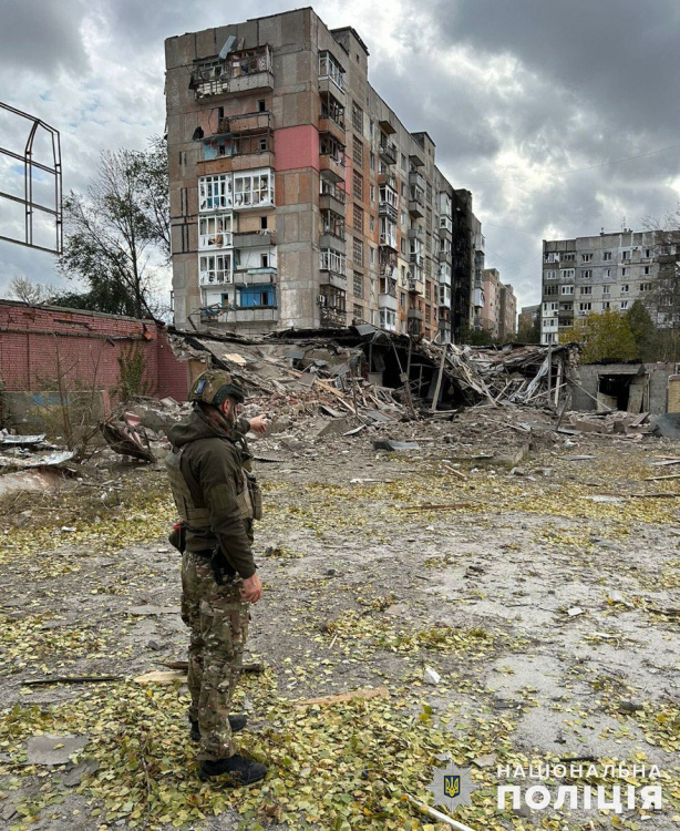 15 ударів по мирному населенню: поліція Донеччини повідомила про наслідки обстрілів