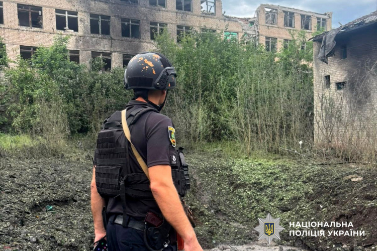 Двоє цивільних загинули і четверо поранені внаслідок ворожих атак на Донеччину за добу