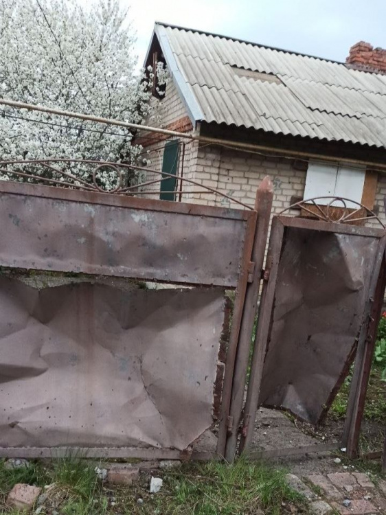 18 квітня війська рф атакували 8 населених пунктів Донеччини, поранено чотирьох людей