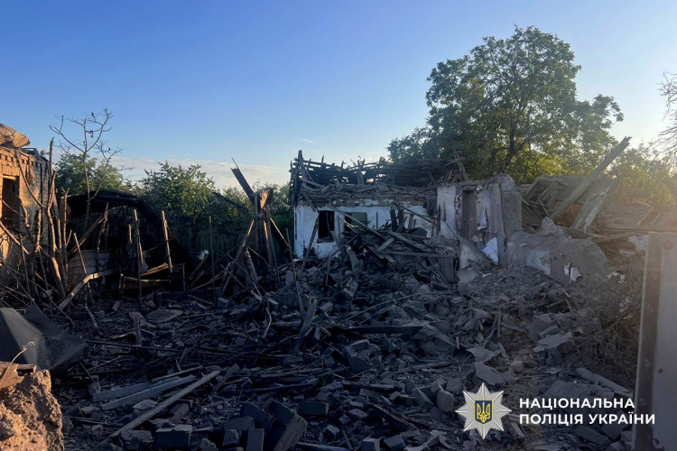 Ворог за добу обстріляв 9 населених пунктів Донеччини: двоє загиблих і шестеро поранених