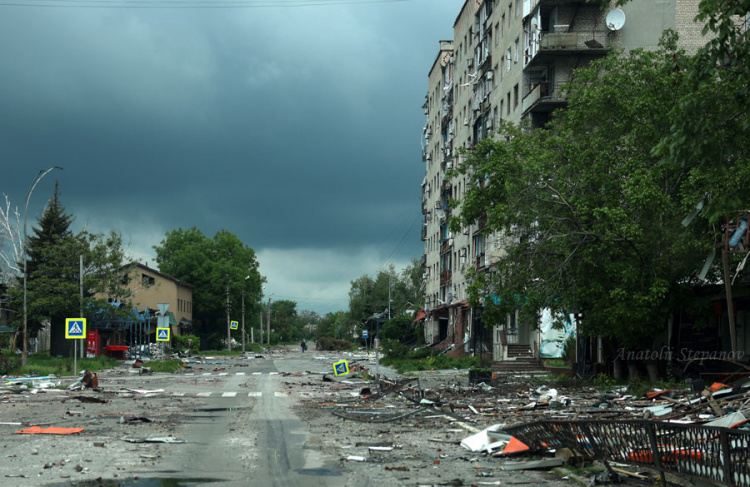 Покровськ наприкінці травня 2025 року показав фотограф Анатолій Степанов