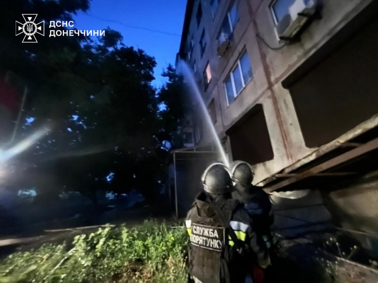 За добу окупанти обстріляли 6 населених пунктів Донеччини: вбили цивільного, ще 3 поранили
