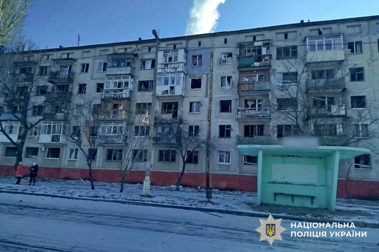 8 загиблих і 21 поранений – наслідки російських обстрілів Донеччини 4 лютого