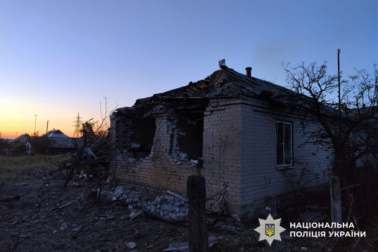 На Добропілля росіяни скинули дві авіабомби: наслідки обстрілів Донеччини за добу