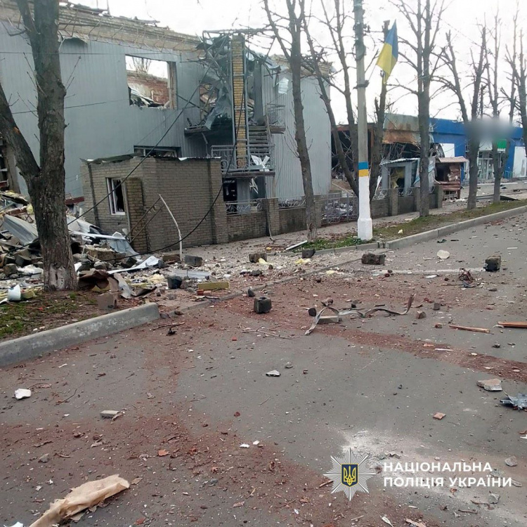 Одна людина загинула та одна поранена через російські обстріли Донеччини 26 березня