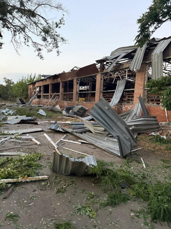 Двоє загиблих і 20 поранених за добу: росіяни продовжують атаки на мирне населення Донеччини
