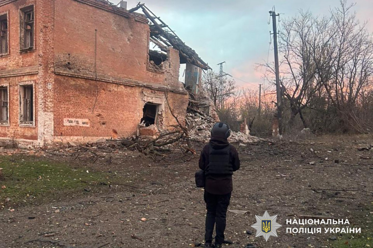 За добу внаслідок обстрілів на Донеччини поранені двоє цивільних